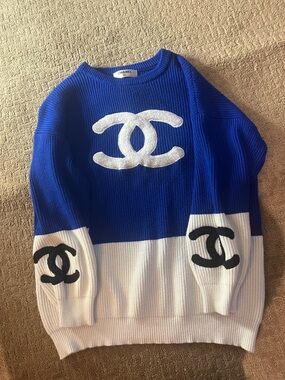 CHANEL Royal Blue and White CC Knit Sweater